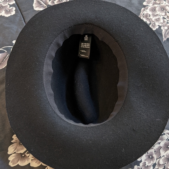 Studded Black Fedora - Picture 3 of 4